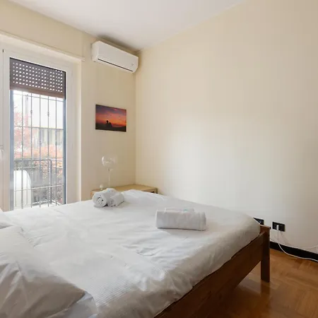 Guesthost - Forlanini - Functional With Balcony! Appartement *